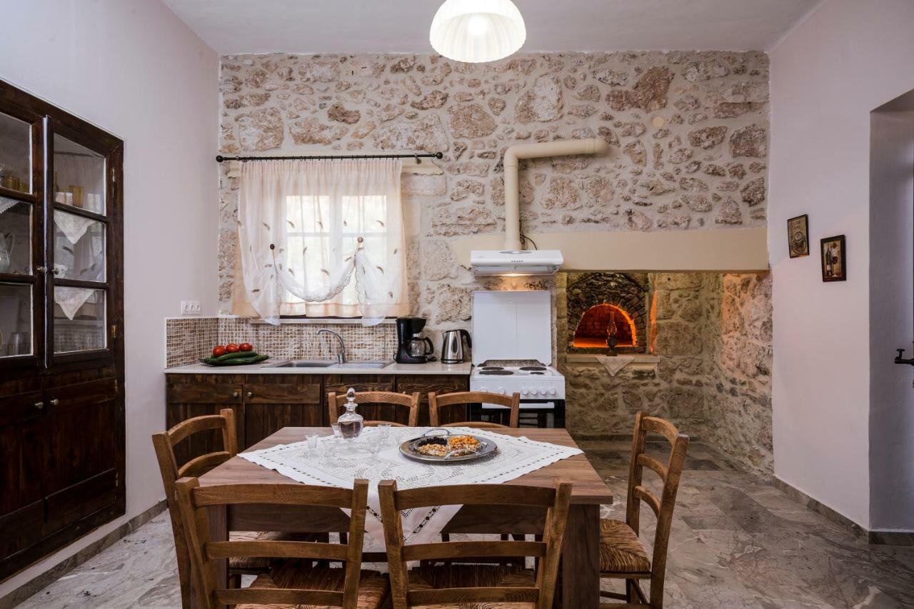 Nepheli Stone House Villa Plátanos Eksteriør bilde
